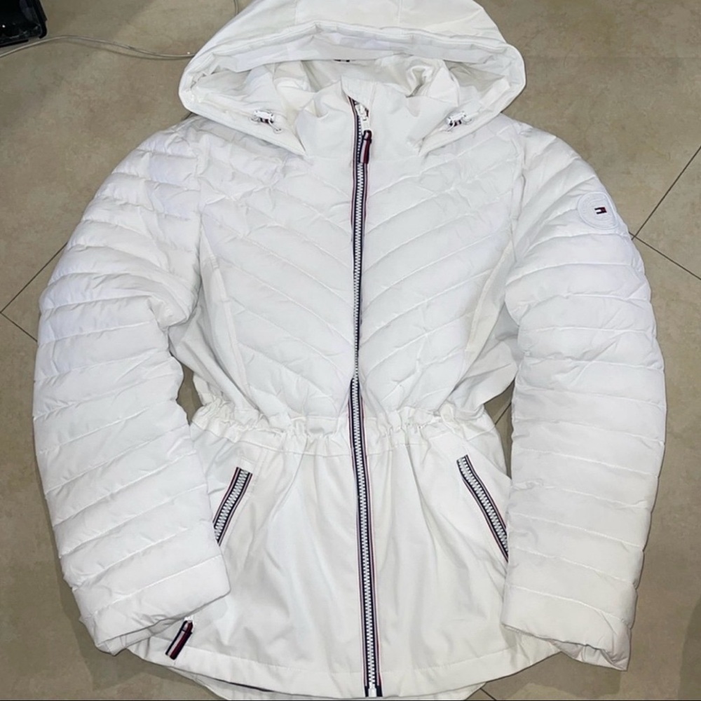 Tommy Hilfiger Women’s puffer jacket